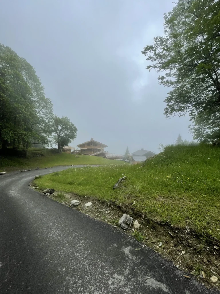 Paysage dans le brouillard